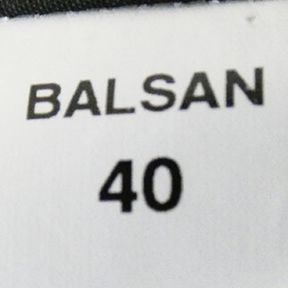 Voir photo 4 de Veste noire - Femme - Balsan - Taille 40 Veste noire - Femme - Balsan - Taille 40 Très bon état - Vue 4 -
